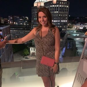 Meet your Posher, Taylor